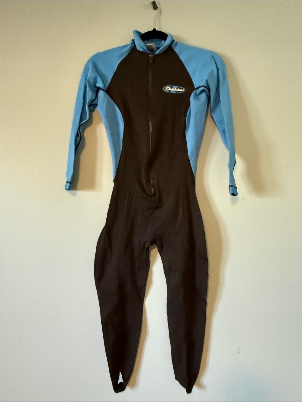 Sharkskins Women’s Small One-piece Lught Rashguard or Wetsuit